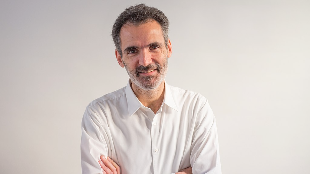 A View from Business: Lovallo and Sibony’s Behavioral Strategy Feature Image